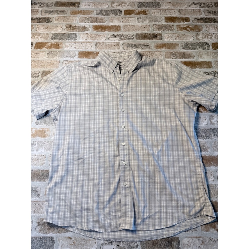 Sonoma Goods for Life Mens XL Grey Plaid Short Sleeve Button Down Shirt Stretch